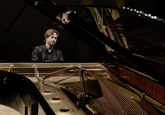 Antonio Galera, piano. Serenates 2019. Concert. 01/07/2019. Centre Cultural La Nau. 22.30h